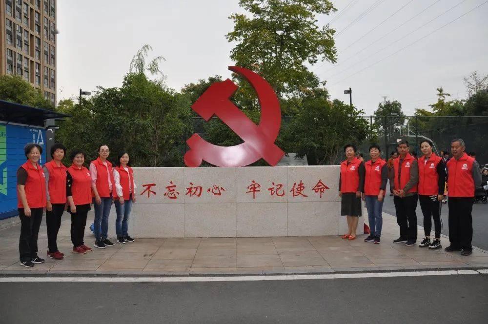 “卖崽青蛙”被质疑抄袭？蛙蛙也有版权？